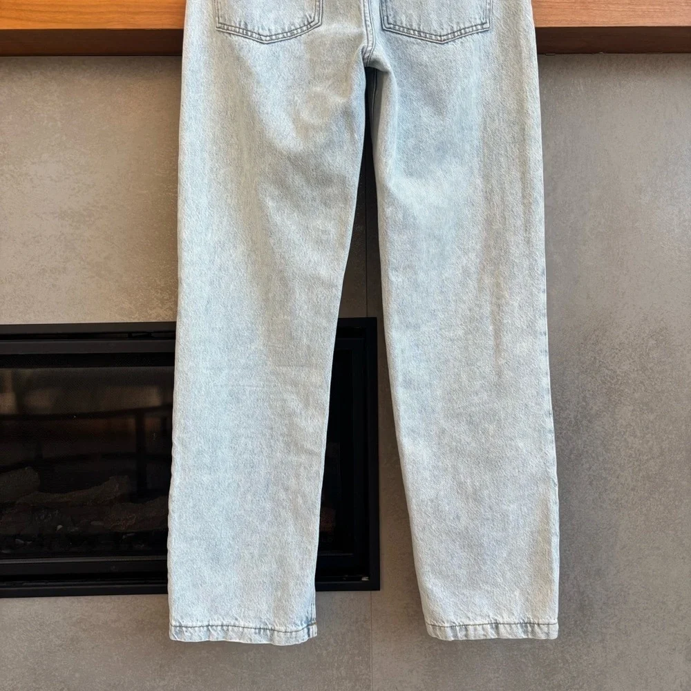 WeWoreWhat Streight Leg Jeans, Size 28 - Picture 9 of 11